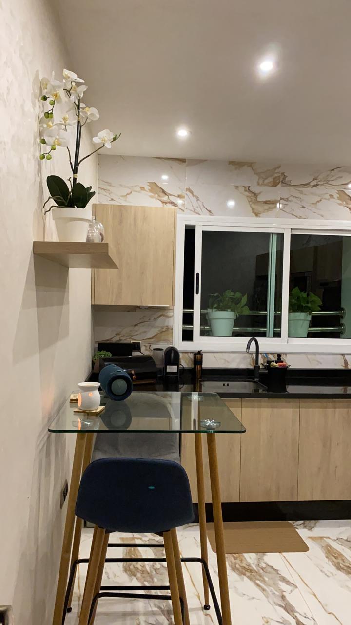 Projet MAZARI — Cuisine contemporaine en L