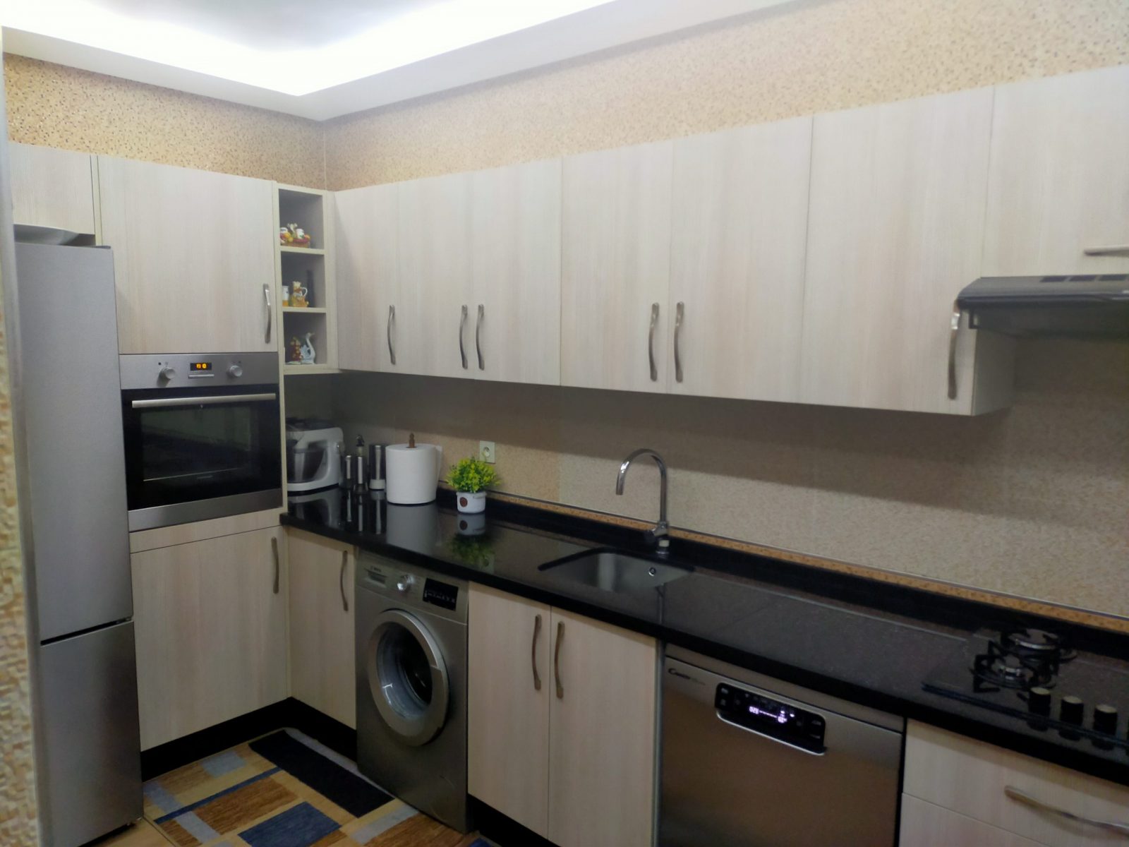 Projet BENSLIMANE — Cuisine contemporaine en L